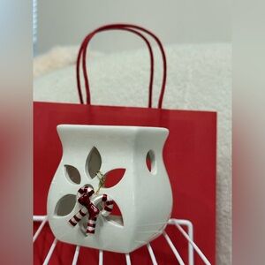 Candy cane ornament candle holder